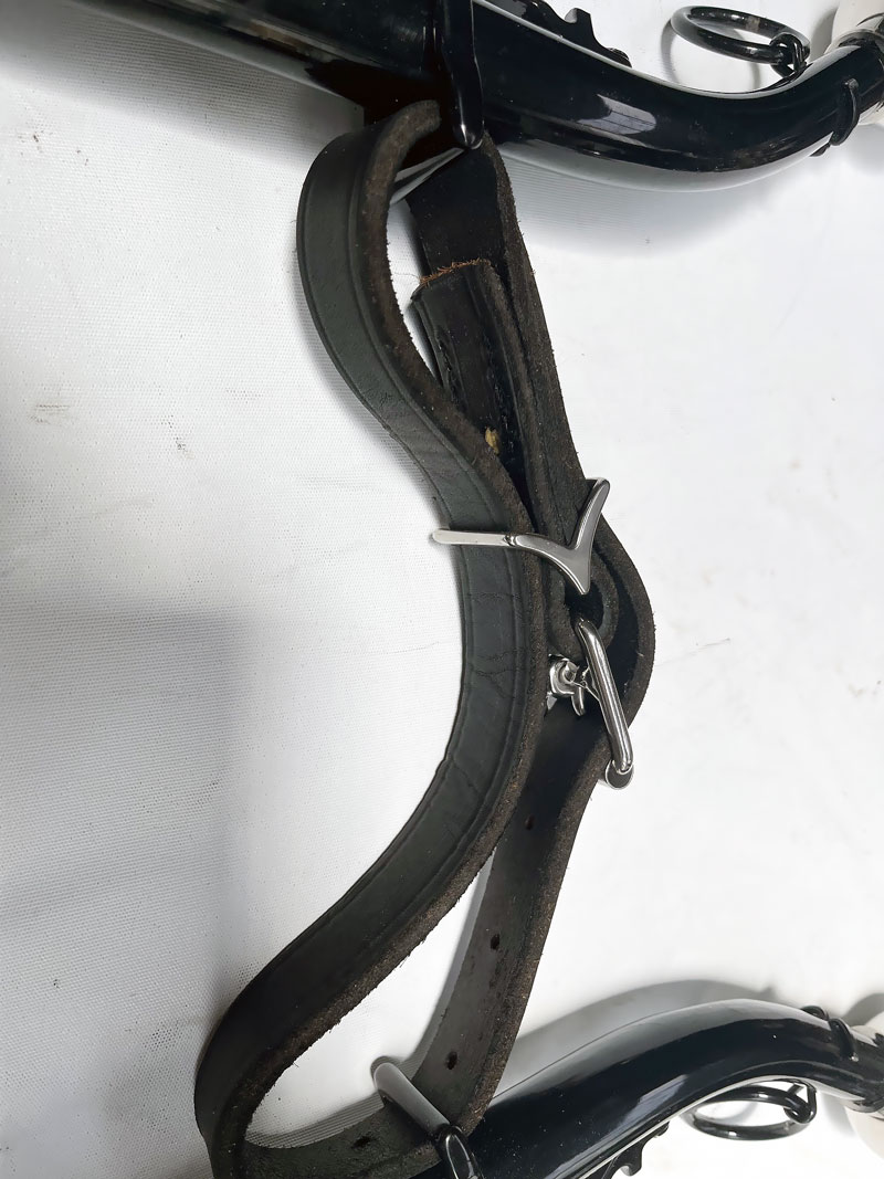 Hames fully mounted fit with leather straps - Image 2